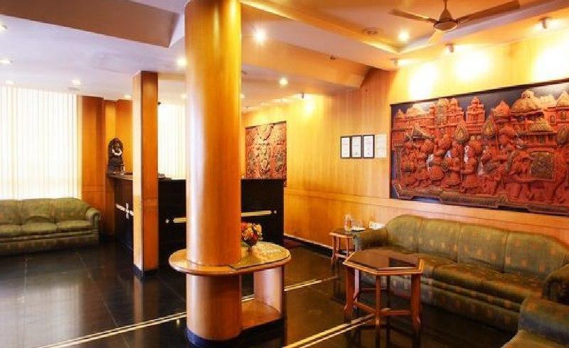 Hotel Bombay Tiffanys Mysore Eksteriør billede